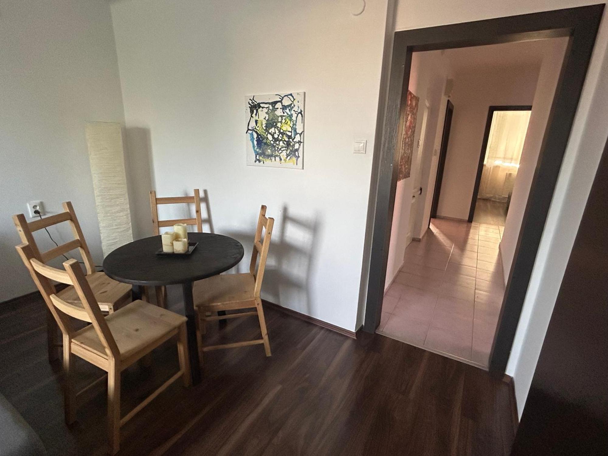 Apartman Rose Дунайска-Стреда Экстерьер фото